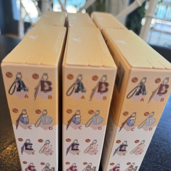 POP MART THE MONSTERS Pin for Love Series Labubu Letter Pendant Keychain (F) - Picture 3 of 5